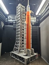 1/200 US NASA SLS Artemis