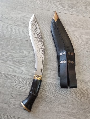 Coltello cucuri militare con - cucuri,