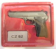 Pistole e Revolver da