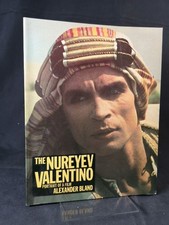 Valentino nureyev ritratto - il, nureyev.