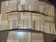 PAVIMENTO PARQUET: 9 PIEDI