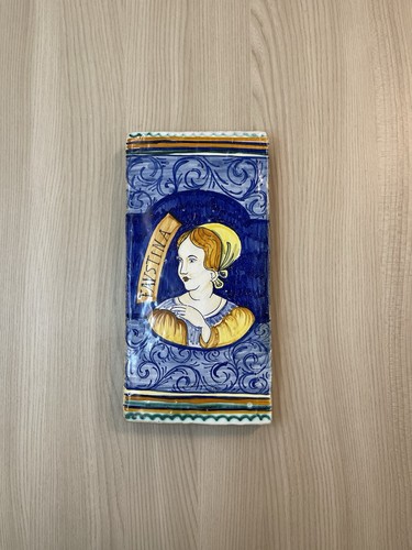 Mattonella maiolica di - mattonella, in
