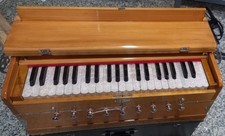 Harmonium Standing Model 9