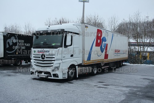 Foto camion mercedes benz - foto,