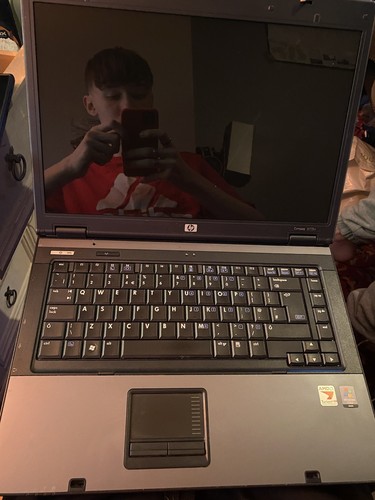 Compaq 6715s - ,