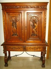 Credenza stile rinascimento