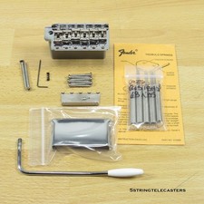 2025 Fender Custom Shop 63 Stratocaster NOS Tremolo Bridge Cover Braccio Pat Pend