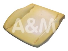 Sedile imbottito sottosedile