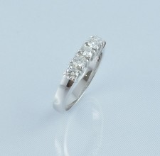 Anello fedina riviera in oro bianco 18kt con 5 diamanti