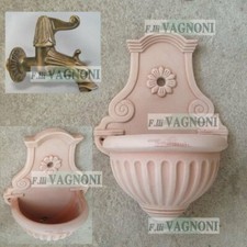 Fontana in Terracotta bruna pezzo unico con Rubinetto ottone bronzato lavorato