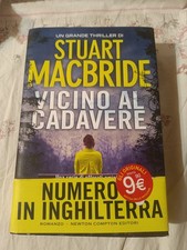 Vicino al cadavere STUART