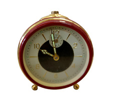 Vecchia sveglia rossa vintage