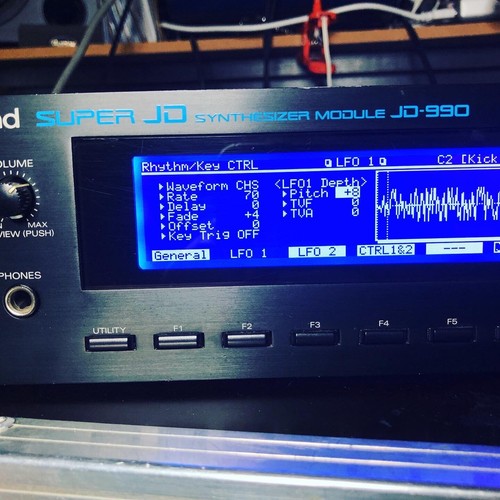 Roland 990 schermo - roland,