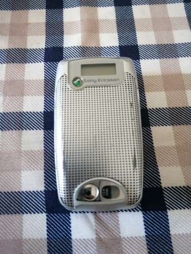 Cellulare sony ericsson z600 - cellulare,