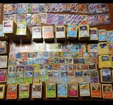 Lotto SHOCK 1000 carte Pokemon diverse -  50 reverse - 40 Holo - 10 EX,V,Vmax,GX