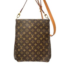 LOUIS VUITTON Monogram Musette