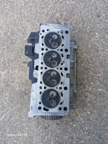 Testa cilindro k9k renault - testa,