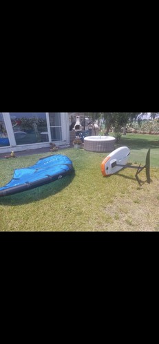 Hydrofoiling tavola hydrofoil - tavola,