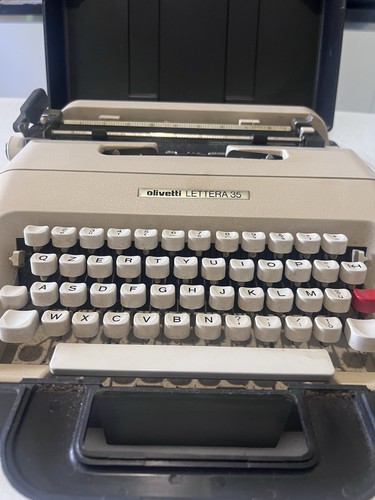 Macchina scrivere olivetti - da,