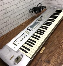 Korg Triton Le 61 tasti tastiera sintetizzatore Music Le61 Silver con adattatore