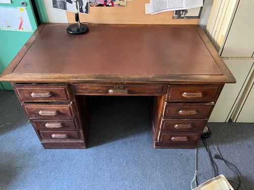 Scrivania ministeriale vintage