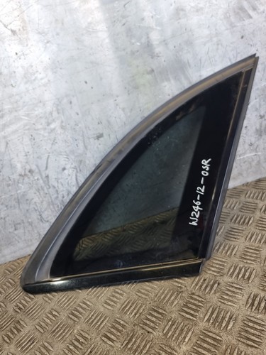 Mercedes b180 quarto - quarto, vetro