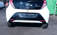 521590H908 Paraurti post