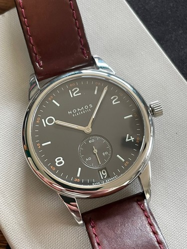 Nomos club automatico data - club,