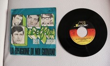 45 GIRI I DELFINI DELLA JAGUAR-LA RELIGIONE DI NOI GIOVANI/COSA FARAI- JG 70063