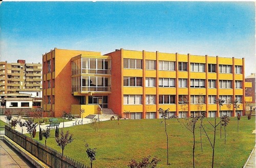 Bresso scuole medie nv - scuole,