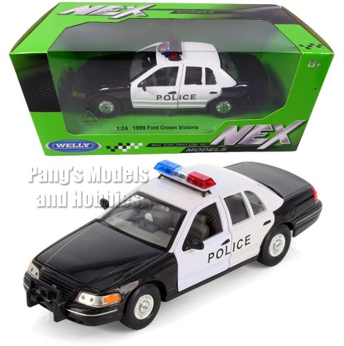 Ford crown victoria police - ford,
