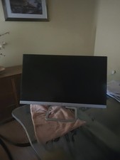 HP  24  x 15 widescreen