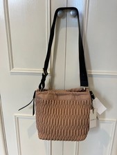 Borsa FURLA in pelle nuova con etichette