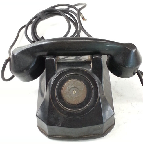 Antico telefono lobby