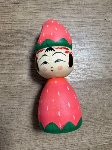 Bambola giapponese kokeshi - giapponese,