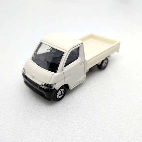 Camion leggero tomica - tomica, toyota