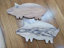 SOLID WOOD CUTTING BOARD