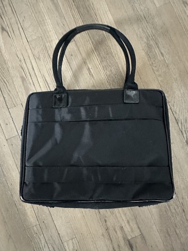 Mac cosmetics large - mac,