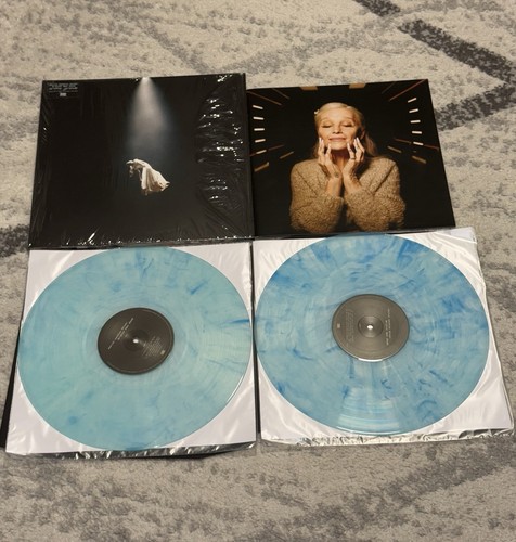 Ariana grande eternal - ariana,