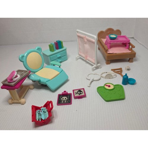 Woodzeez walk in clinic - li'l, walk-in