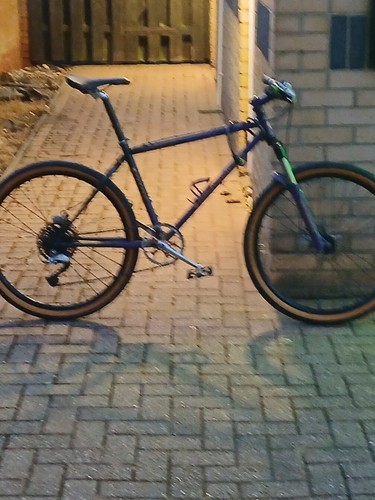 Mountain bike arancione