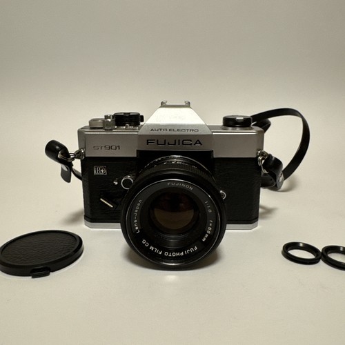Fotocamera analogica elettrica