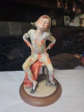 Statua Guisepoe Armani