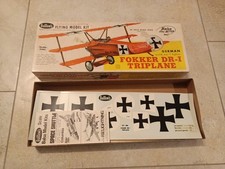 Guillow's Fokker DR-1 Triplane