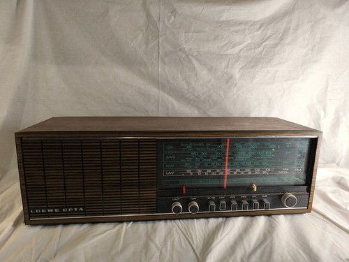 Radio leone opta 118 - leone, /