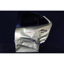 67004K2020 SPORTELLO PORTA PORTIERA POSTERIORE SX SINISTRA *INCIDENTATO TOYOTA Y