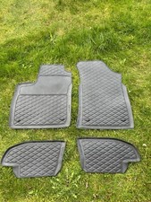 Set 4 tappetini in gomma