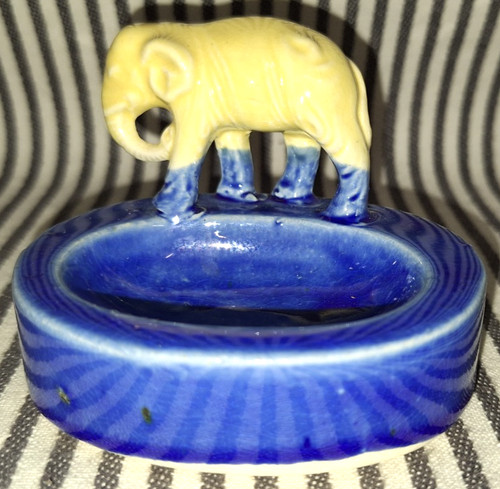 Vtg elephant cobalt blue - vtg,