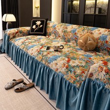 Copridivano con volant