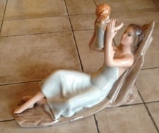 FAVARO CECCHETTO - STATUETTA GRANDE DI DONNA CON BAMBINO - LEGGI INFO ANNUNCIO